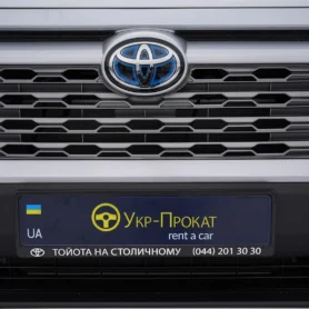 Toyota RAV4 wynajem samochodów