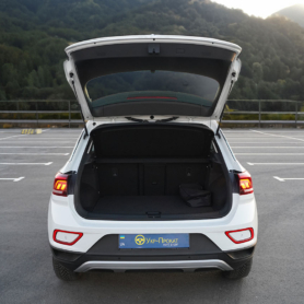 Volkswagen T-Roc wynajem samochodów