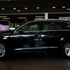 Audi Q7 wynajem samochodów